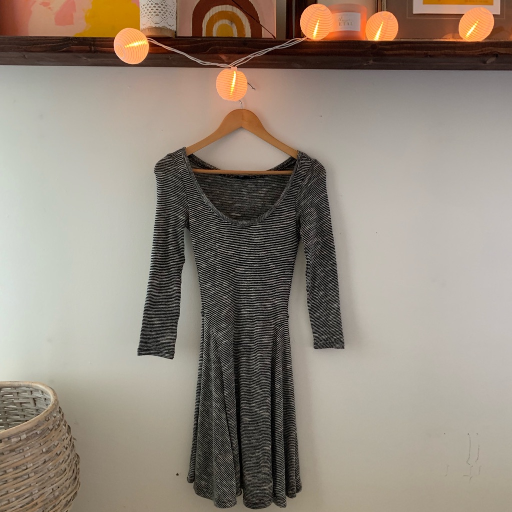 American Eagle Long Sleeve Dress